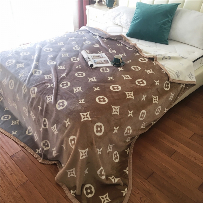 91家纺网 家纺一手货源 找家纺 卡奥 新款AB版云貂绒毛毯法莱绒休闲盖毯沙发毯空调毯子格瑞