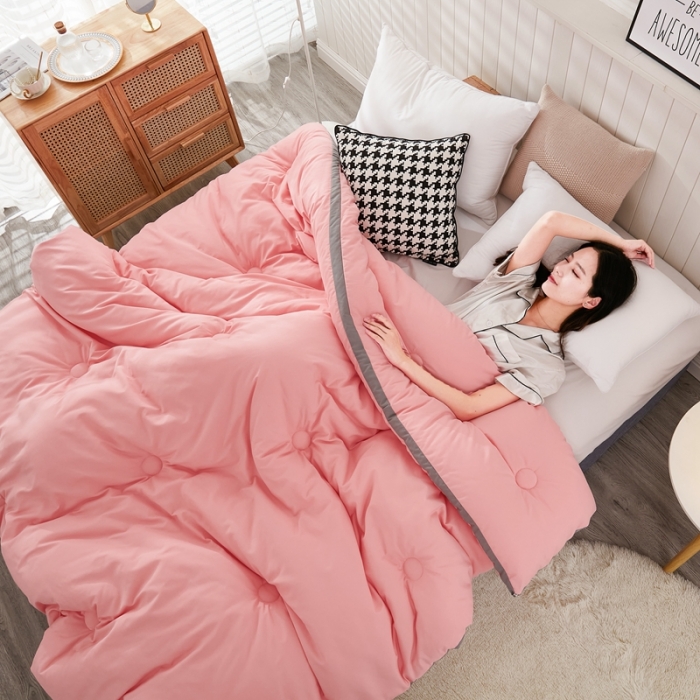 91家纺网 家纺一手货源 找家纺 啊雅 2025新款高克重面料立体冬被 暖红