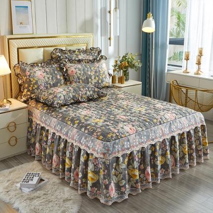 91家纺网 家纺一手货源 找家纺 （总）宜凡 2023新款全棉印花夹棉床裙-床裙三件套