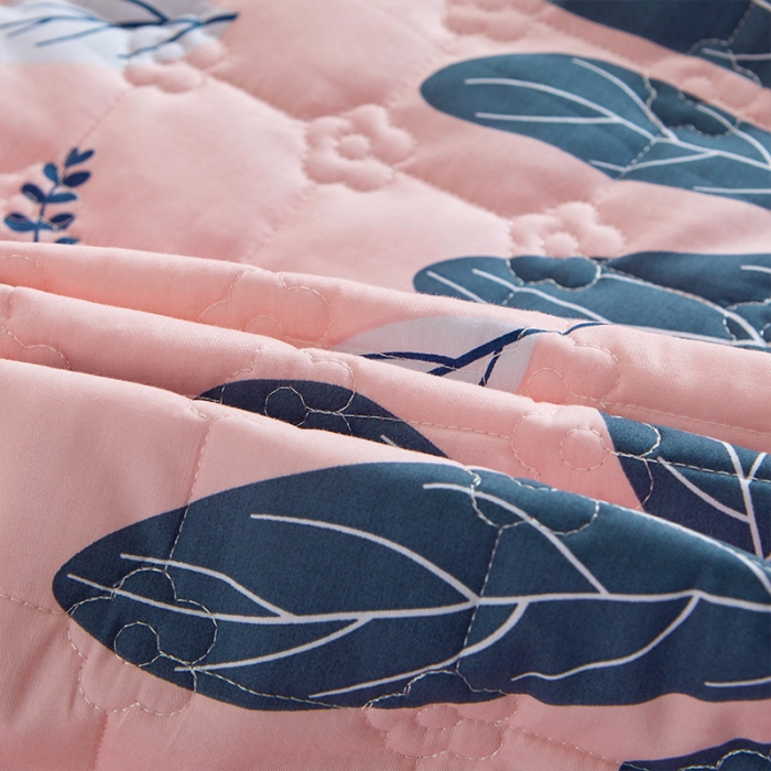 91家纺网 家纺一手货源 找家纺 宜凡 2021新款全棉印花夹棉床裙-床裙三件套 慕夏 粉