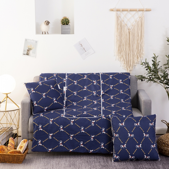 91家纺网 家纺一手货源 找家纺 宝马家纺 2022新款精梳棉抱枕被 罗马假日