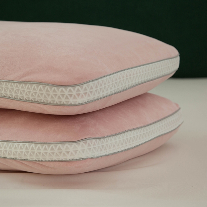 91家纺网 家纺一手货源 找家纺 多点家居 2021新款麂皮绒热熔棉枕45*70/只 粉