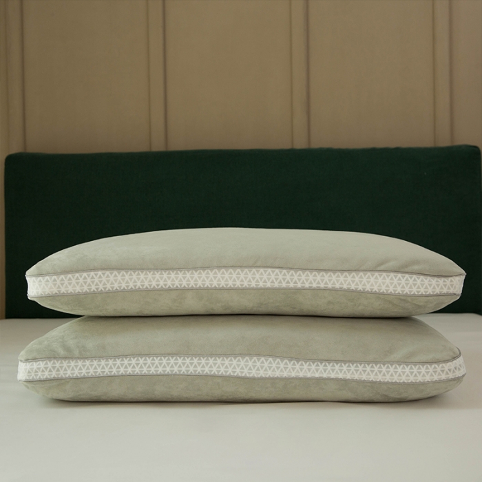 91家纺网 家纺一手货源 找家纺 多点家居 2021新款麂皮绒热熔棉枕45*70/只 灰