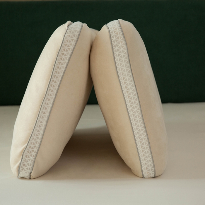 91家纺网 家纺一手货源 找家纺 多点家居 2021新款麂皮绒热熔棉枕45*70/只 卡其