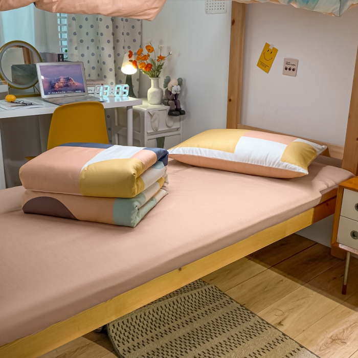 91家纺网 家纺一手货源 找家纺 （总）金爱家2021新款纯棉时尚简约北欧学生床三件套