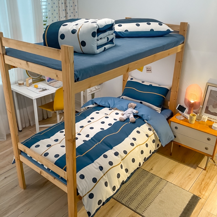 91家纺网 家纺一手货源 找家纺 金爱家2021新款纯棉时尚简约北欧学生床三件套 波点诱惑