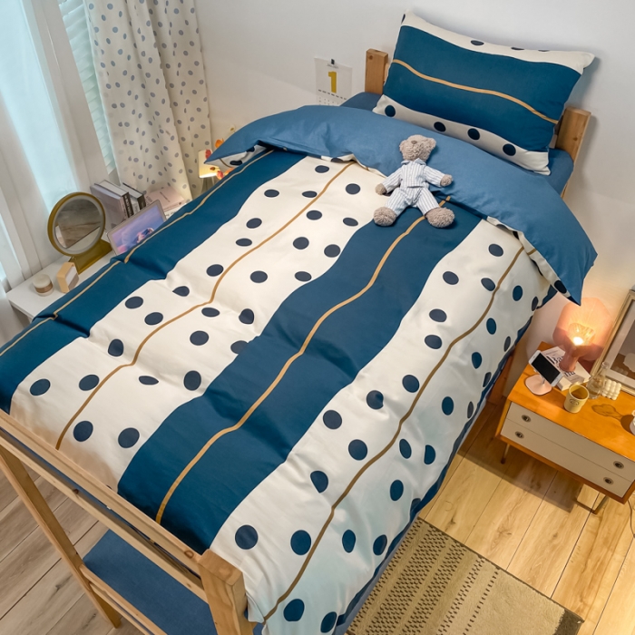 91家纺网 家纺一手货源 找家纺 金爱家2021新款纯棉时尚简约北欧学生床三件套 波点诱惑
