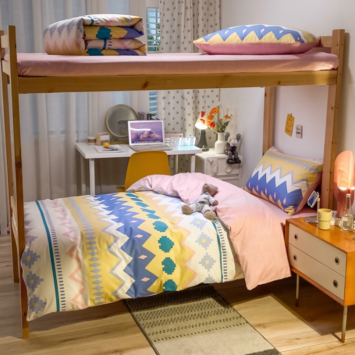 91家纺网 家纺一手货源 找家纺 金爱家2021新款纯棉时尚简约北欧学生床三件套 琉璃