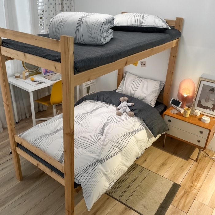 91家纺网 家纺一手货源 找家纺 金爱家2021新款纯棉时尚简约北欧学生床三件套 旋律