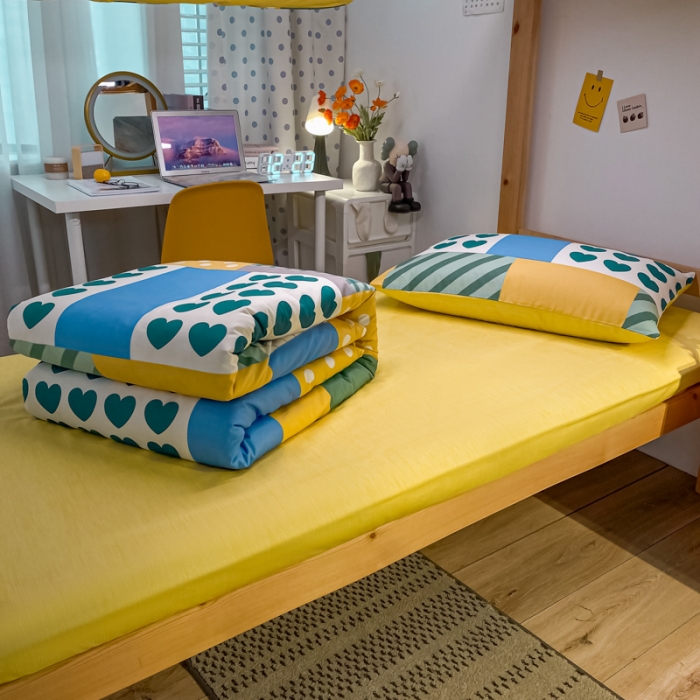 91家纺网 家纺一手货源 找家纺 金爱家2021新款纯棉时尚简约北欧学生床三件套 语歌-绿