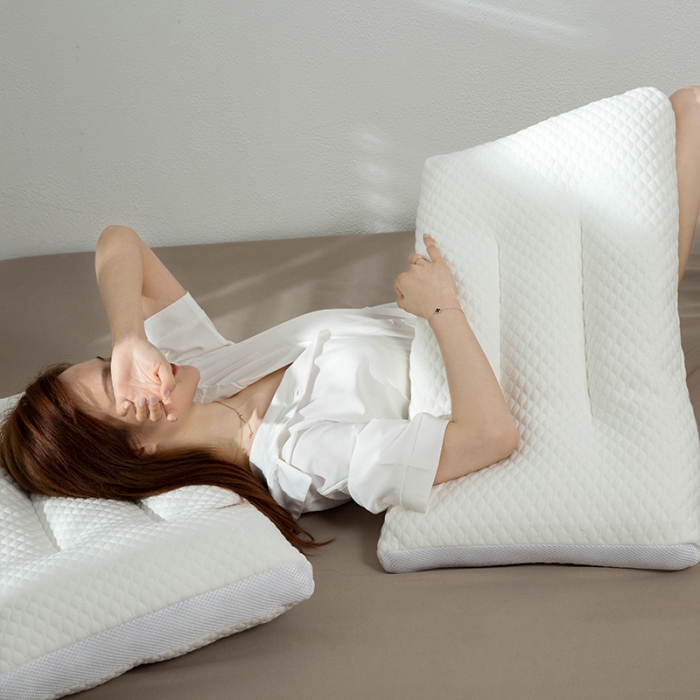 91家纺网 家纺一手货源 找家纺 多点家居 2021新款轻态科技枕45*70/只