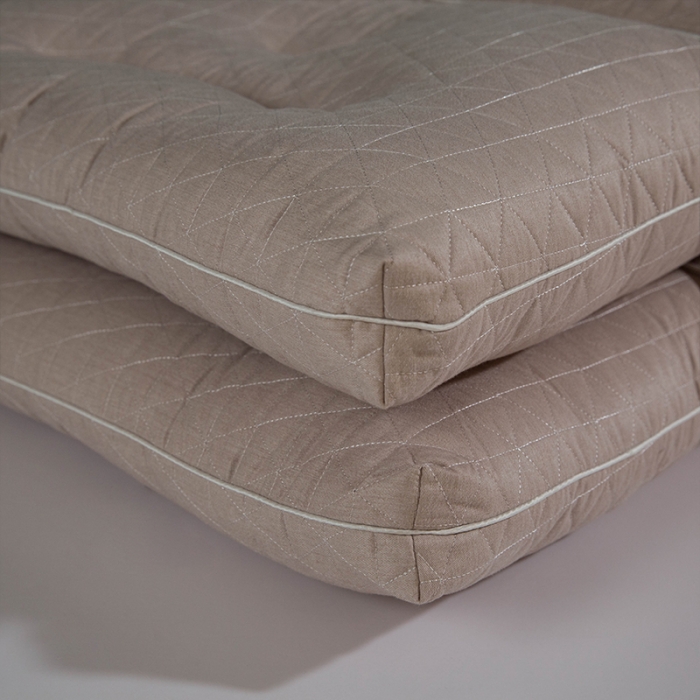 91家纺网 家纺一手货源 找家纺 （总）多点家居 2021新款生姜暖绒乳胶护颈枕40*70/只