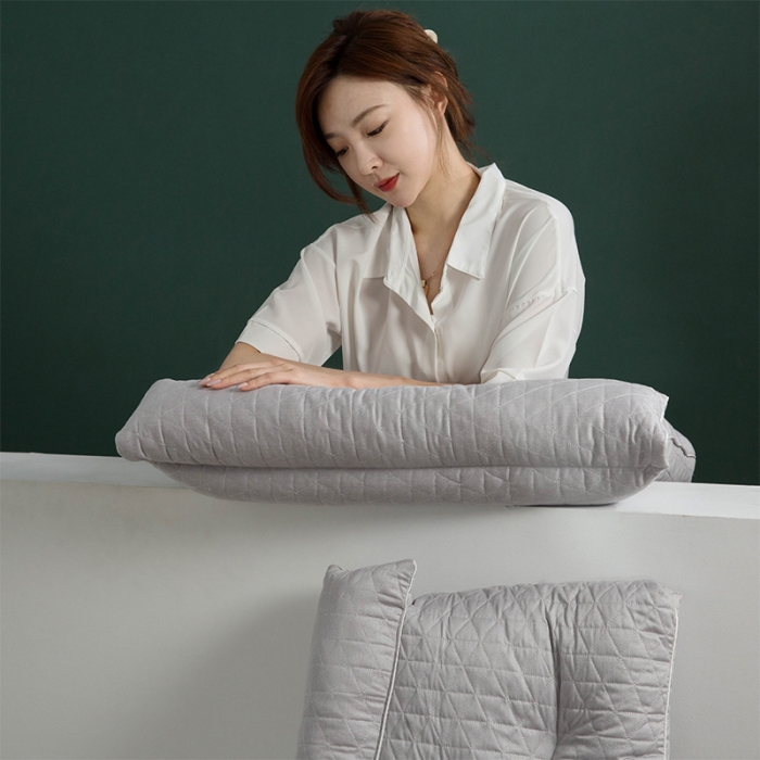 91家纺网 家纺一手货源 找家纺 多点家居 2021新款生姜暖绒乳胶护颈枕40*70/只 灰