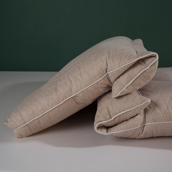 91家纺网 家纺一手货源 找家纺 多点家居 2021新款生姜暖绒乳胶护颈枕40*70/只 卡其