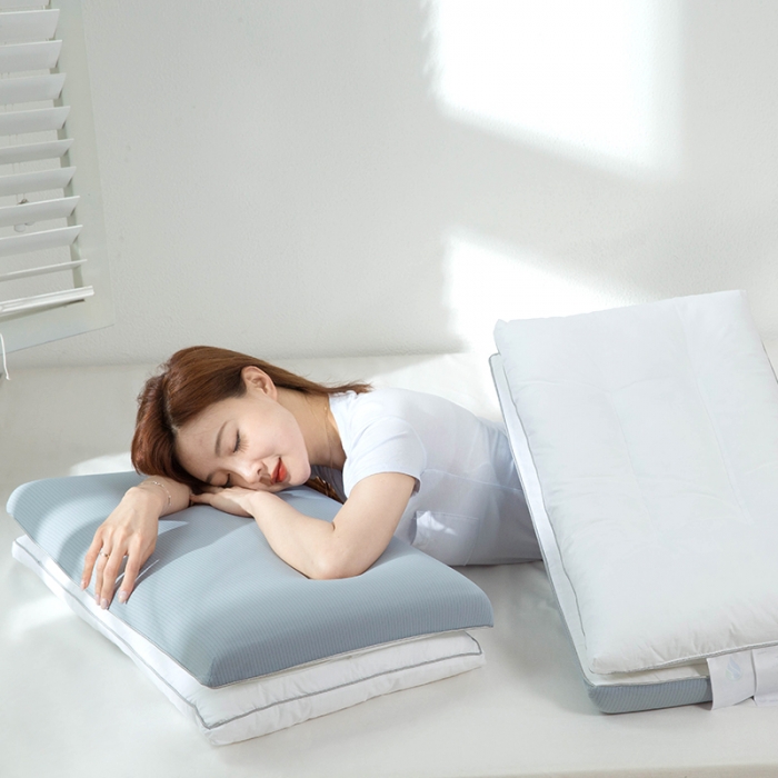 91家纺网 家纺一手货源 找家纺 多点 2021新款凉感可脱卸羽丝记忆枕40*70/只