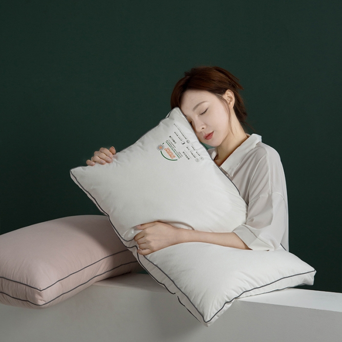 91家纺网 家纺一手货源 找家纺 多点家居 2021新款依沃珑防螨抗过敏枕40*70/只 白色