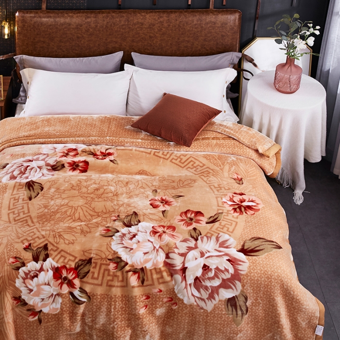 91家纺网 家纺一手货源 找家纺 凯轩毛毛毯毯子 2024新款加大云毛毯毯子 花都-卡其