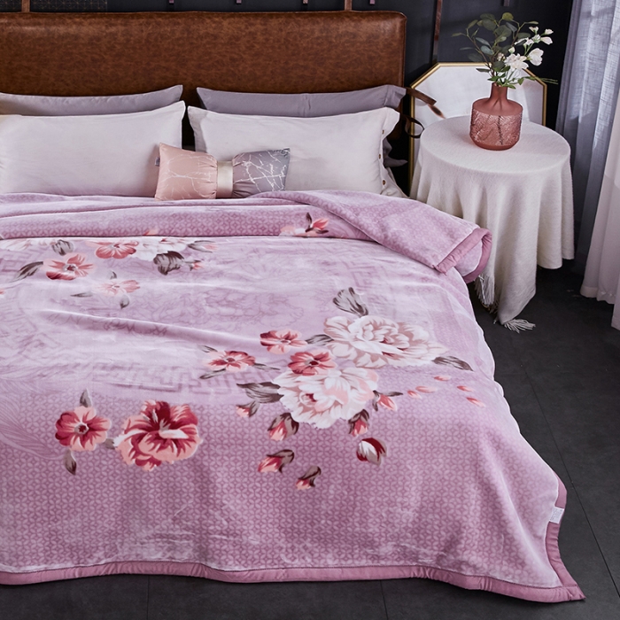 91家纺网 家纺一手货源 找家纺 凯轩毛毛毯毯子 2024新款加大云毛毯毯子 花都-浅紫