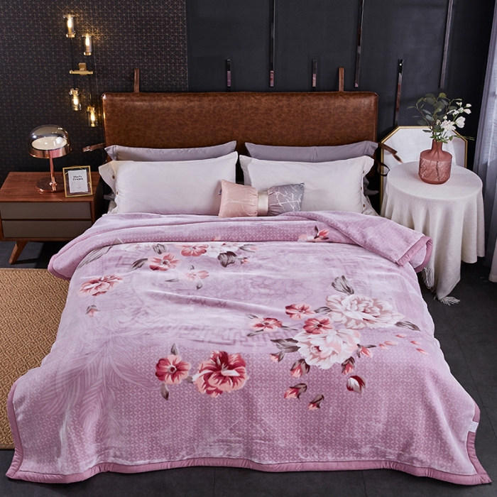 91家纺网 家纺一手货源 找家纺 凯轩毛毛毯毯子 2024新款加大云毛毯毯子 花都-浅紫