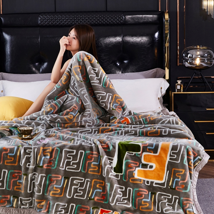 91家纺网 家纺一手货源 找家纺 凯轩毛毛毯毯子 2024新款翡翠毛毯毯子（A类） 潮流