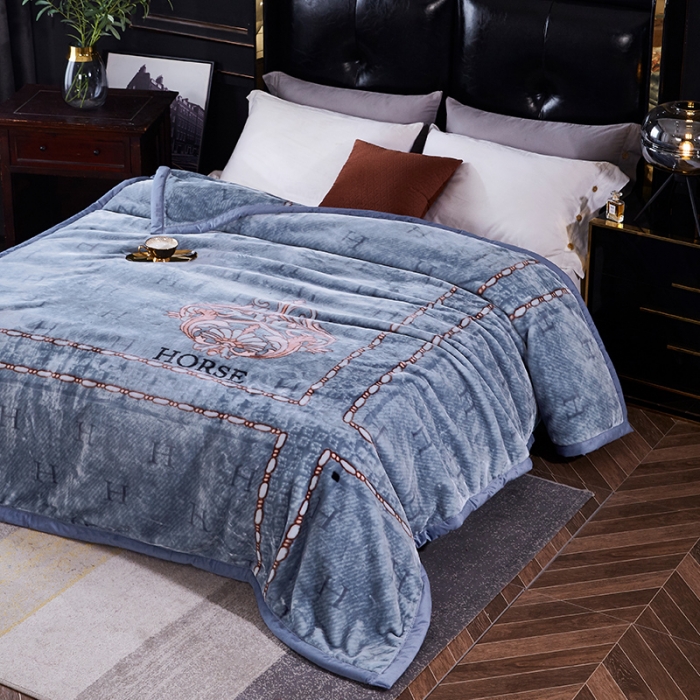 91家纺网 家纺一手货源 找家纺 凯轩毛毛毯毯子 2024新款翡翠毛毯毯子（A类） 空间