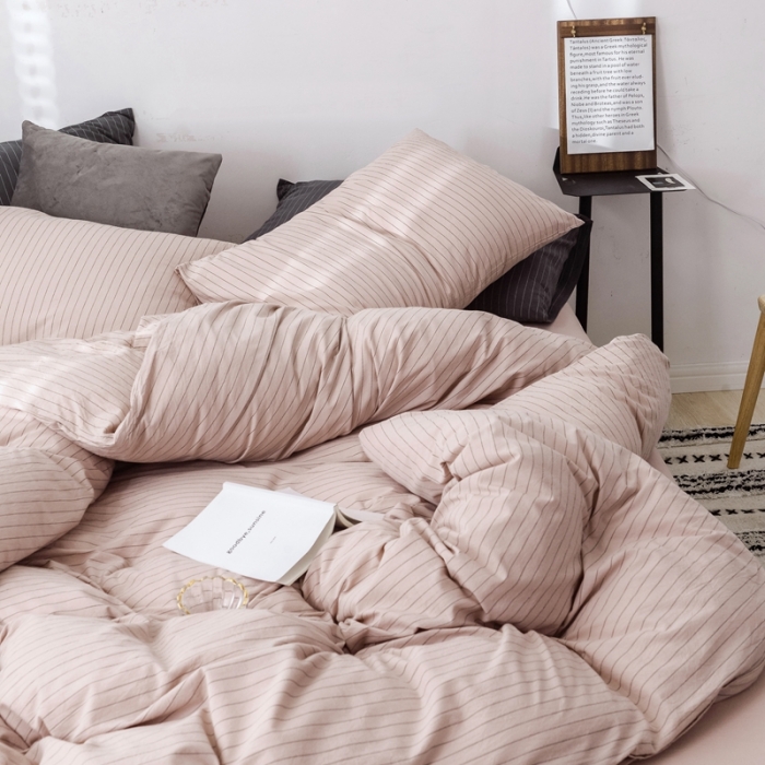 91家纺网 家纺一手货源 找家纺 安莱生活 2021新款全棉水洗棉条纹格子四件套 藕粉细条