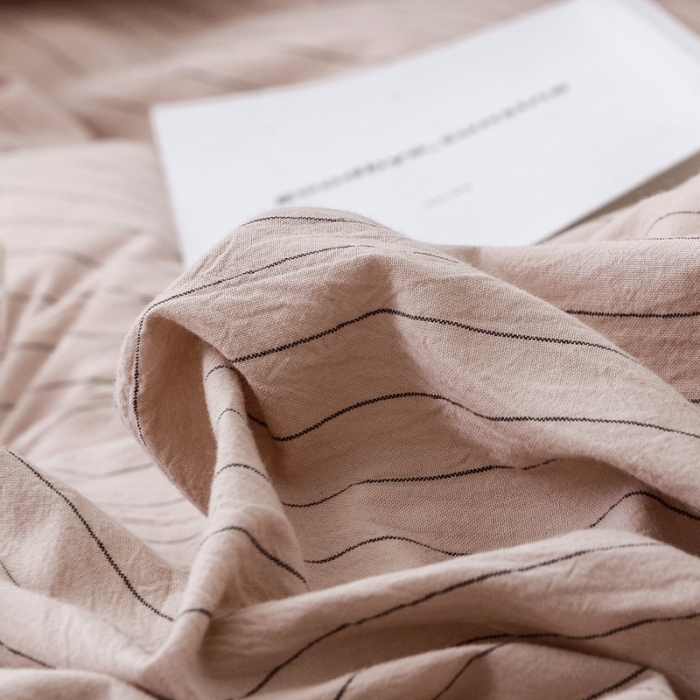 91家纺网 家纺一手货源 找家纺 安莱生活 2021新款全棉水洗棉条纹格子四件套 藕粉细条