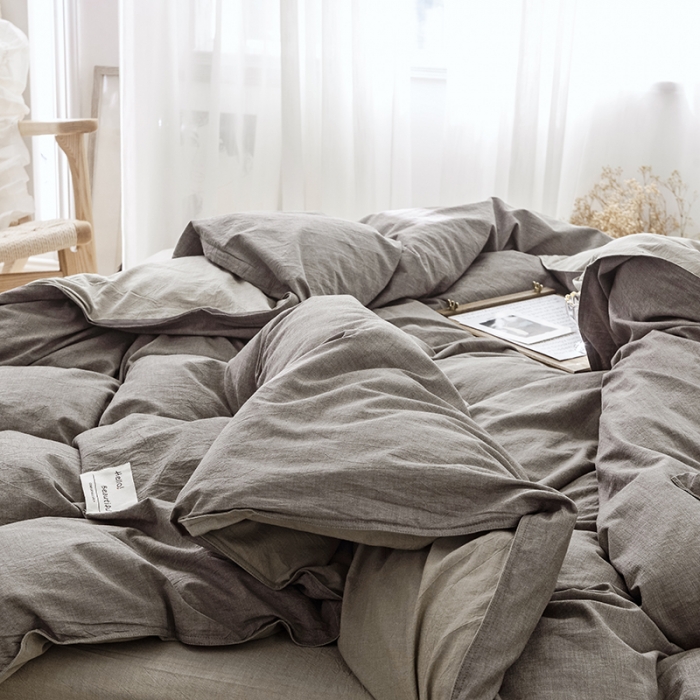 91家纺网 家纺一手货源 找家纺 安莱生活 2021新款全棉水洗棉双拼四件套 浅灰＋卡其