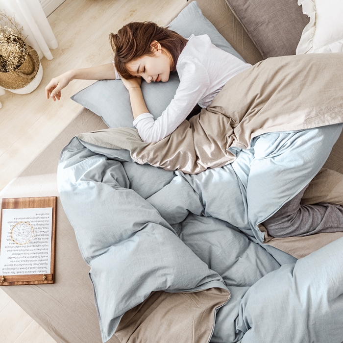 91家纺网 家纺一手货源 找家纺 安莱生活 2021新款全棉水洗棉双拼四件套 浅兰＋卡其