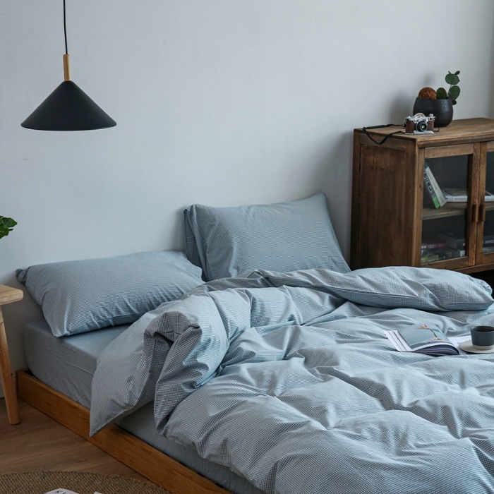 91家纺网 家纺一手货源 找家纺 安莱生活 2021新款全棉水洗棉小小格系列四件套 浅蓝微小格