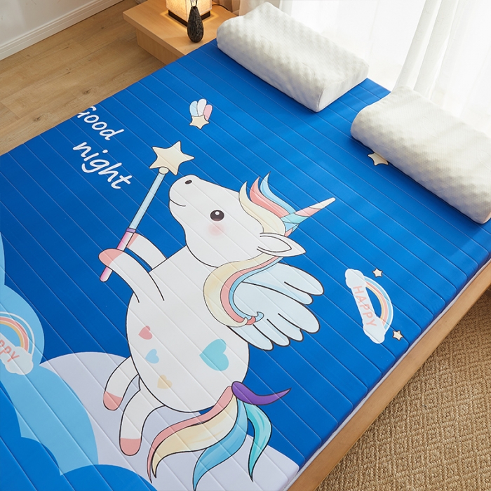 91家纺网 家纺一手货源 找家纺 2025新款大版数码印花亲肤磨毛床垫 成人版 独角兽