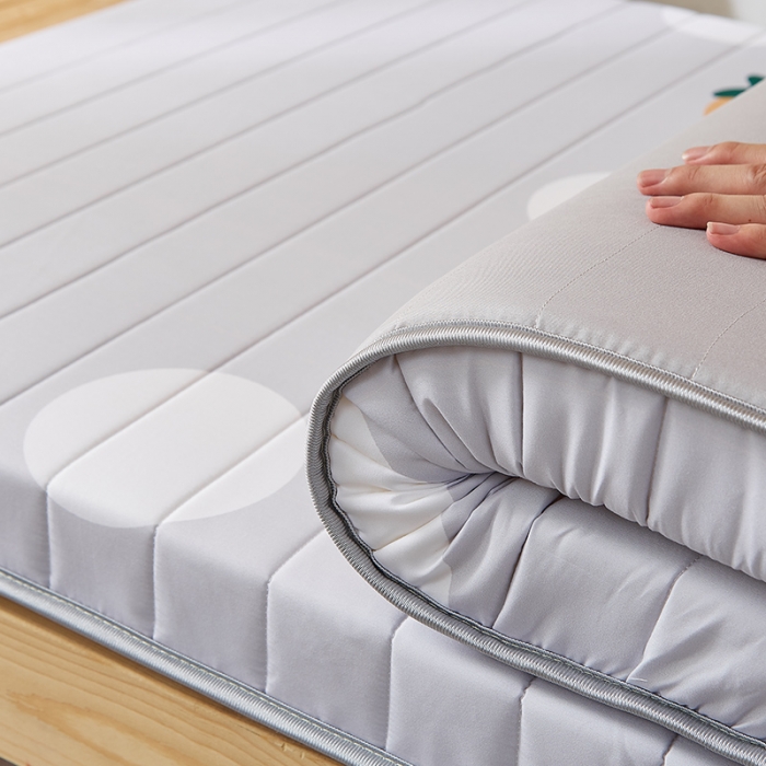 91家纺网 家纺一手货源 找家纺 2025新款大版数码印花亲肤磨毛床垫 学生版 开心小鹿