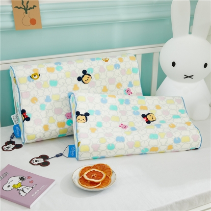 91家纺网 家纺一手货源 找家纺 迪士尼乳胶护颈枕 儿童迪士尼成人款 带防伪码迪士尼乳胶枕芯