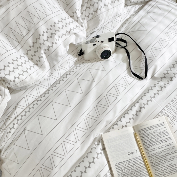 91家纺网 家纺一手货源 找家纺 金丝鸟 2021新款全棉活性13372学生三件套 纤尘