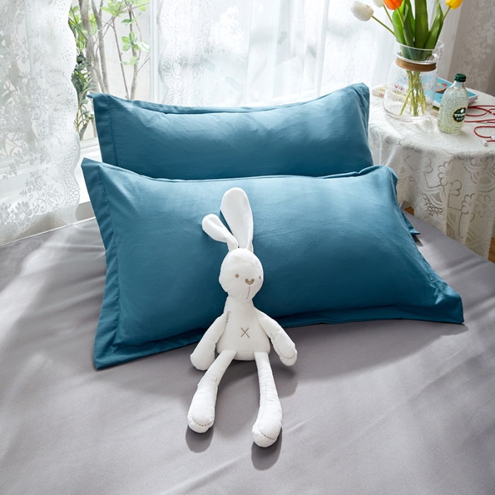 91家纺网 家纺一手货源 找家纺 贝拉梦 2021新款纯色拼色美棉系列四件套 宝蓝浅灰