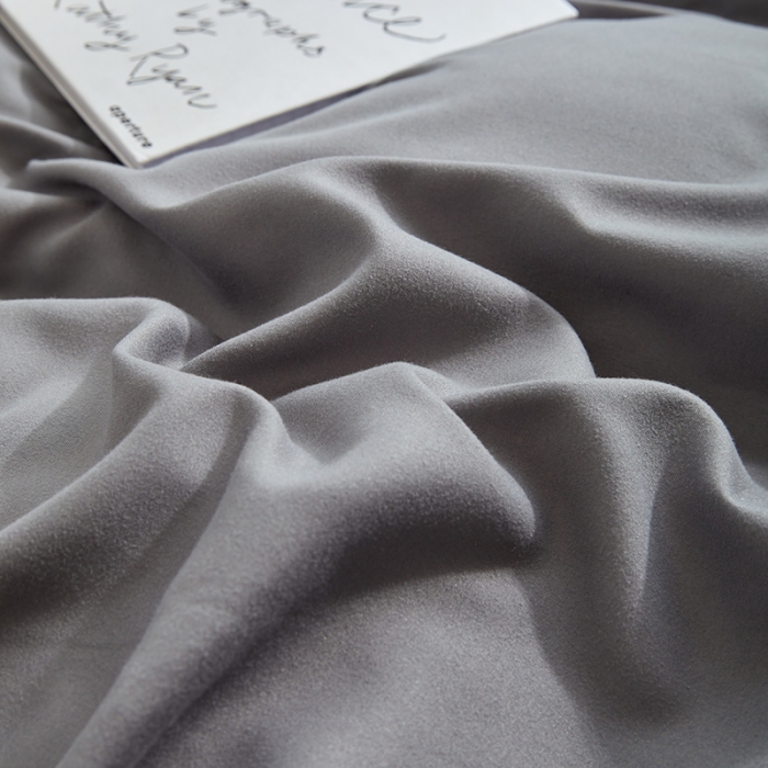 91家纺网 家纺一手货源 找家纺 贝拉梦 2021新款纯色拼色美棉系列四件套 浅灰米色