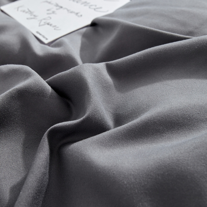 91家纺网 家纺一手货源 找家纺 贝拉梦 2021新款纯色拼色美棉系列四件套 深灰浅灰