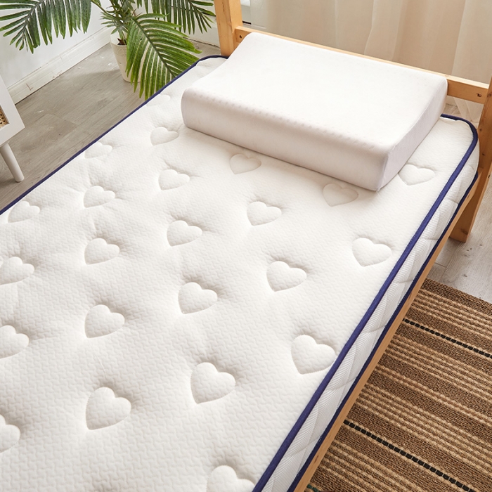 91家纺网 家纺一手货源 找家纺 欣罗兰 2022新款提花针织立体床垫 爱心白-学生床