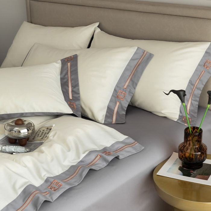 91家纺网 家纺一手货源 找家纺 瑞驰100支澳棉长绒棉刺绣四件套爱德拉系列 象牙白+摩登灰