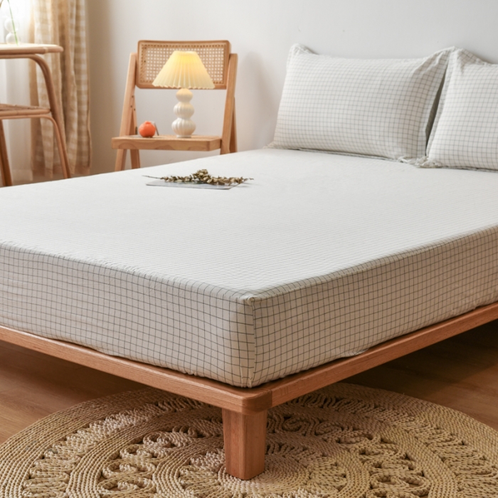 91家纺网 家纺一手货源 找家纺 床笠人家 2023新款全棉水洗棉防水床笠 白小格