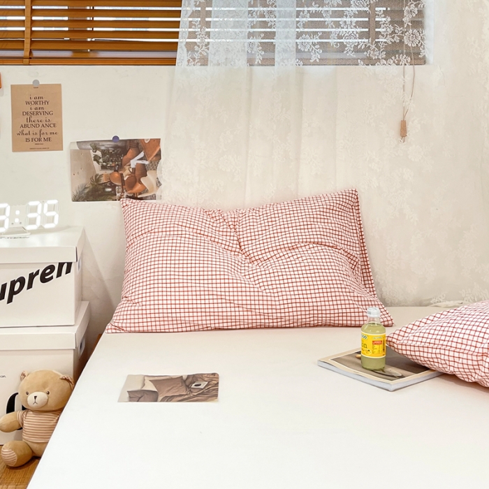 91家纺网 家纺一手货源 找家纺 安莱生活 2021新款水洗棉全棉单枕套 清新酱红格