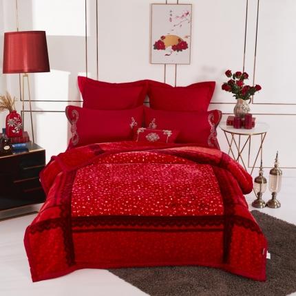 91家纺网 家纺一手货源 找家纺 凯轩毛毛毯毯子 2024新款婚庆云毛毯毯子 爱之花语