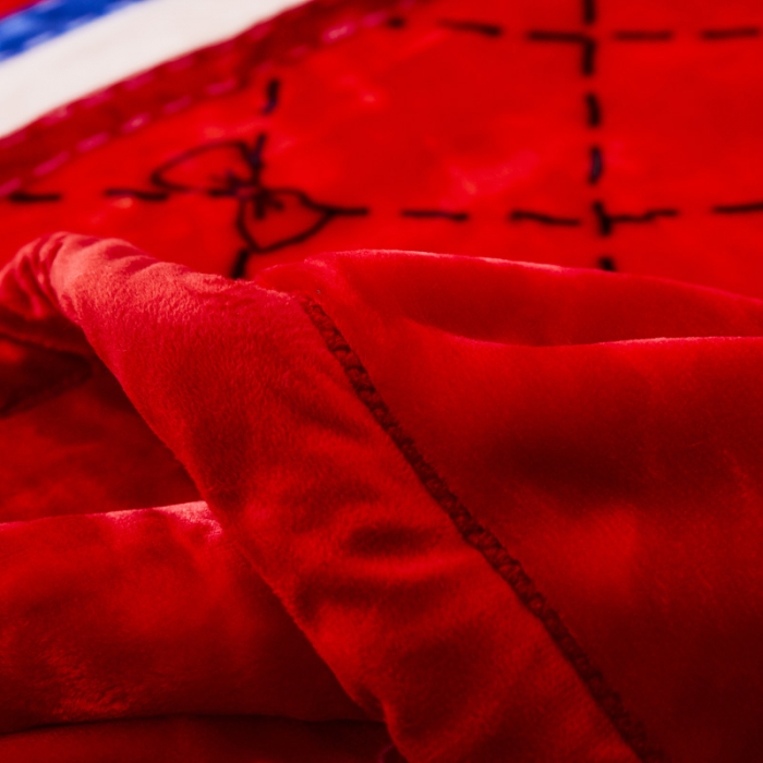 91家纺网 家纺一手货源 找家纺 凯轩毛毛毯毯子 2024新款婚庆云毛毯毯子 爱转角