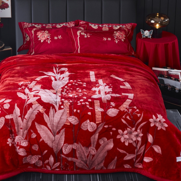 91家纺网 家纺一手货源 找家纺 凯轩毛毛毯毯子 2024新款婚庆云毛毯毯子 锦上添花