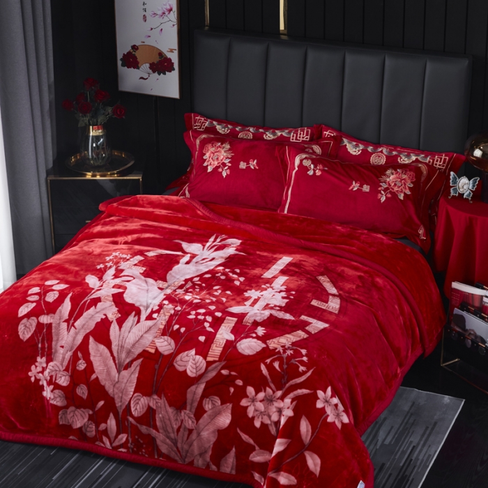 91家纺网 家纺一手货源 找家纺 凯轩毛毛毯毯子 2024新款婚庆云毛毯毯子 锦上添花