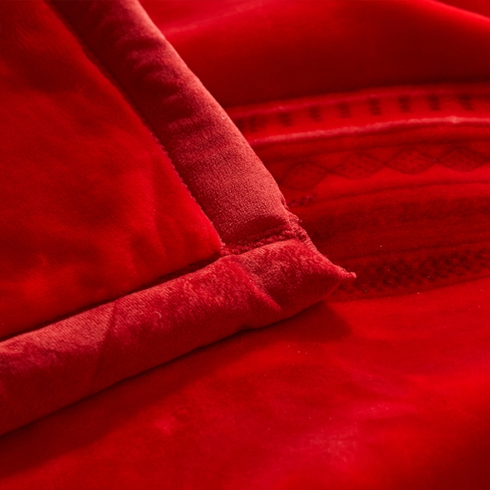 91家纺网 家纺一手货源 找家纺 凯轩毛毛毯毯子 2024新款婚庆云毛毯毯子 神马曲红