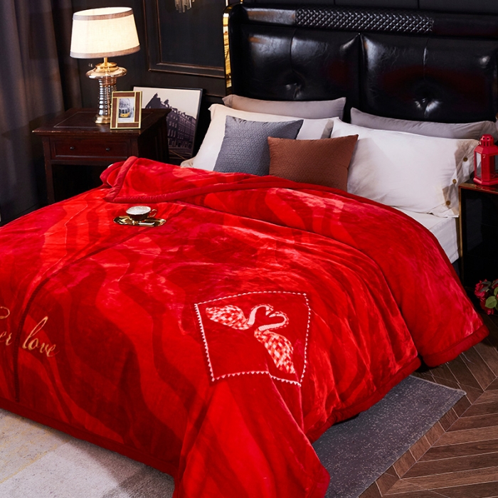 91家纺网 家纺一手货源 找家纺 凯轩毛毛毯毯子 2024新款婚庆云毛毯毯子 相思