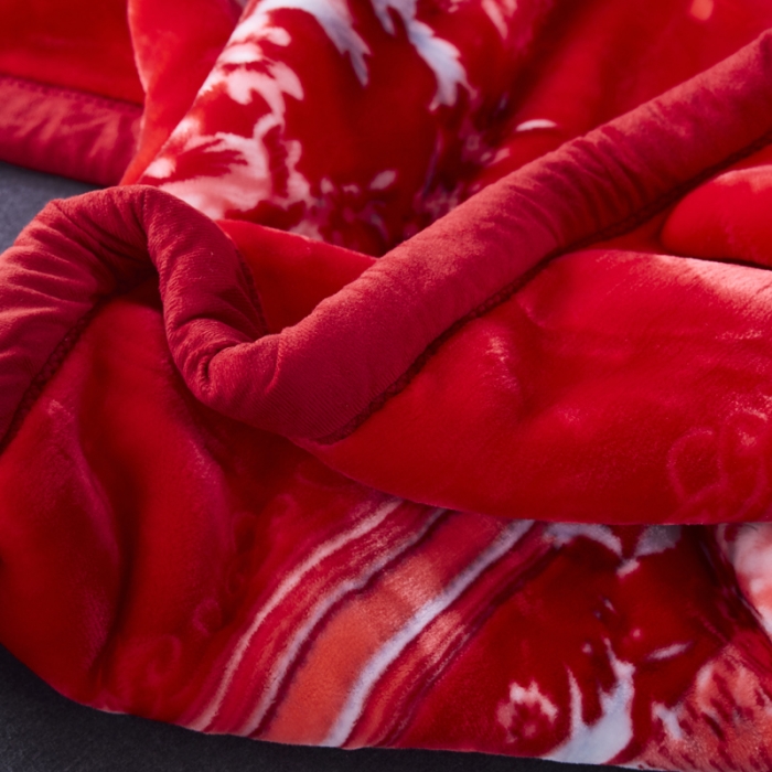 91家纺网 家纺一手货源 找家纺 凯轩毛毛毯毯子 2024新款婚庆云毛毯毯子 胭脂红