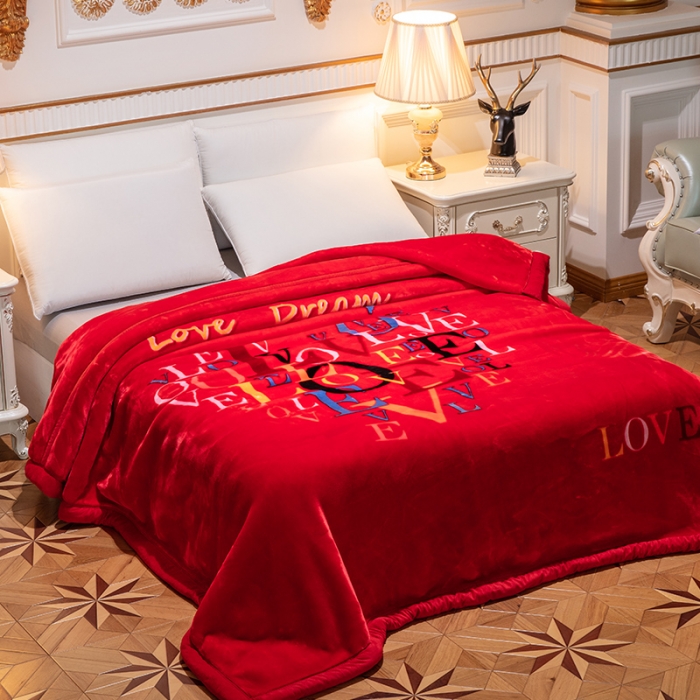 91家纺网 家纺一手货源 找家纺 凯轩毛毛毯毯子 2024新款婚庆云毛毯毯子 一见钟情