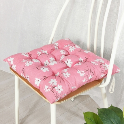 91家纺网 家纺一手货源 找家纺 方款绑带仿棉麻坐垫磨毛椅子垫办公椅垫学生垫餐椅榻榻米垫子